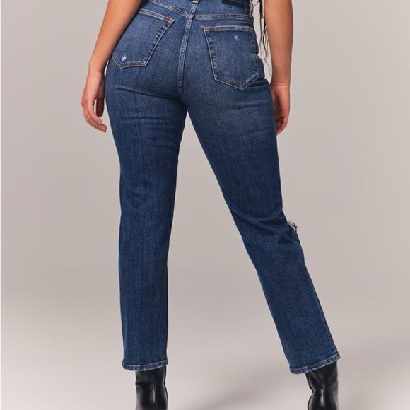 Abercrombie & Fitch | Curve Love Ultra High Rise Ankle Straight Jean | 27 XS - Picture 5 of 10